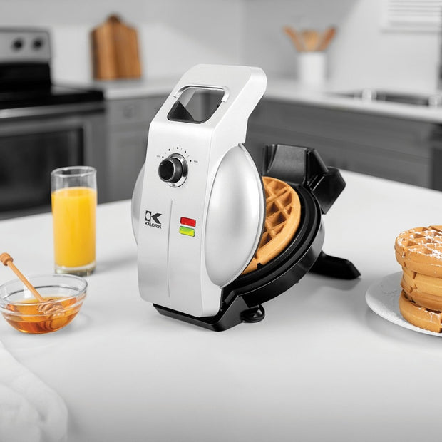 Kalorik® Easy Pour Waffle Maker, Silver